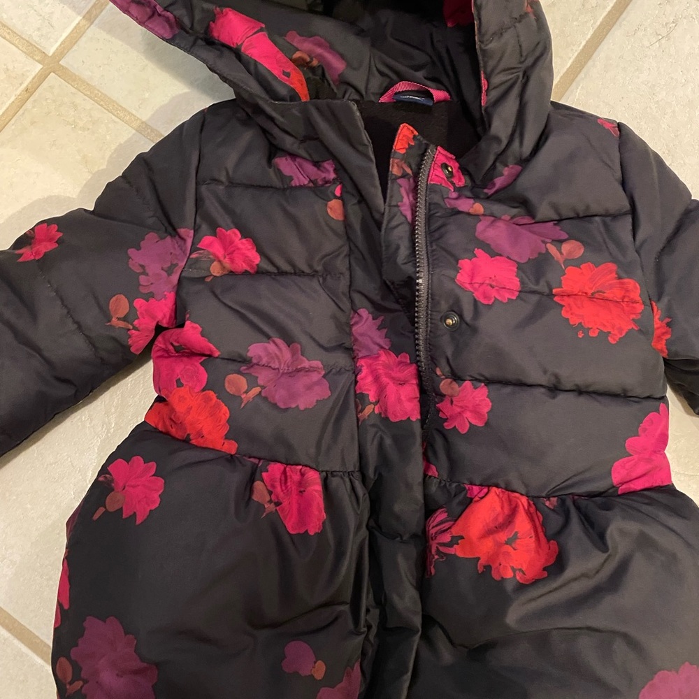 Girls Gap puffer jacket